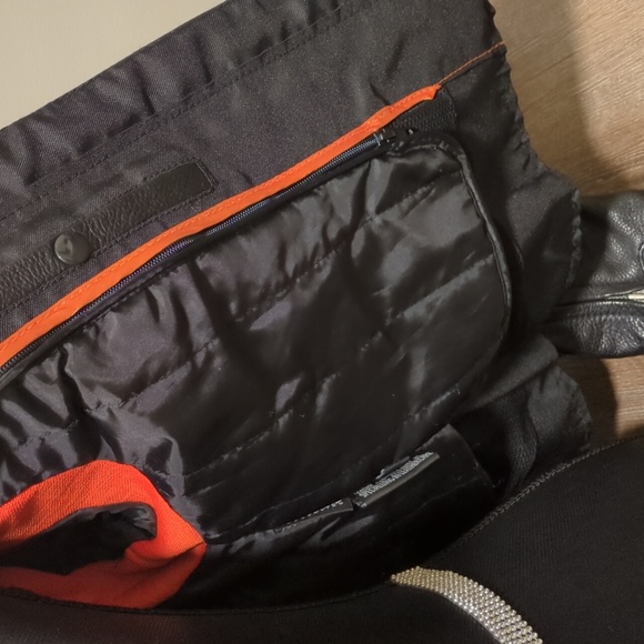 First Classics Women's Black Removable Lined Motorcycle Leather Jacket Size M - Picture 6 of 16